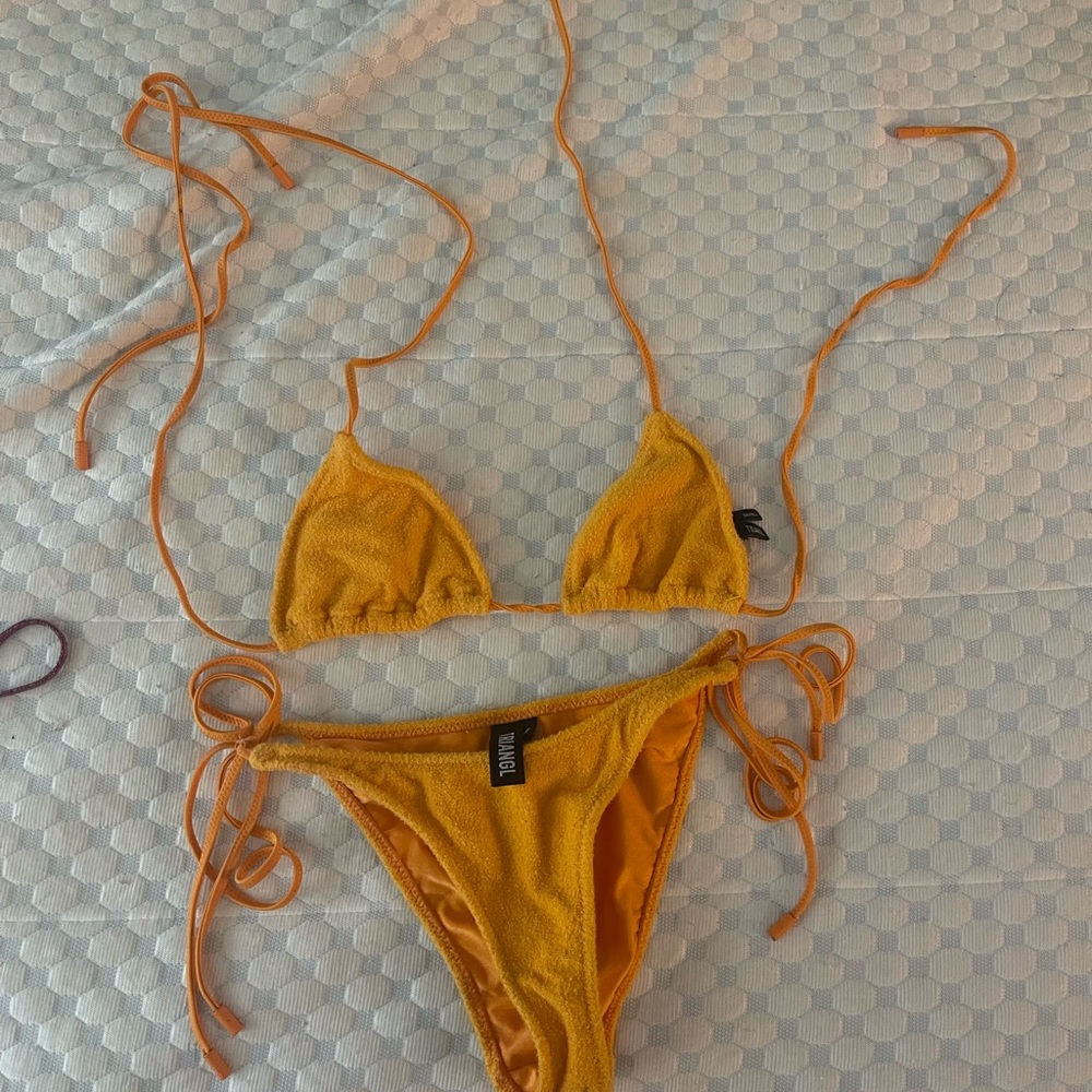 Triangl Swim Bikini, Size Small 👙✨